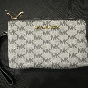 Michael Kors double zip wristlet